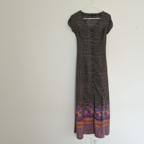 Anthropologie Dresses & Skirts - Anthropology Maxi Flower pattern Dress